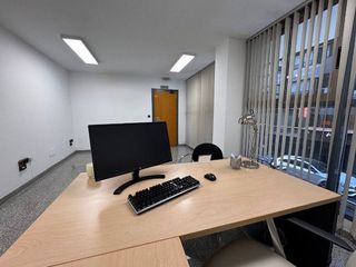 Oficina en alquiler en Ensanche - Diputación en Alicante