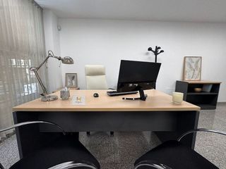 Oficina en alquiler en Ensanche - Diputación en Alicante