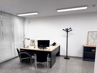 Oficina en alquiler en Ensanche - Diputación en Alicante