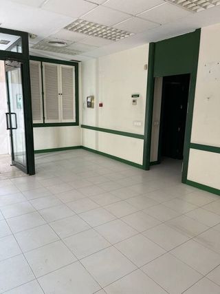 Local comercial en alquiler en Zona Centro en Córdoba