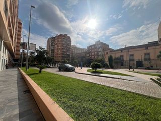 Local comercial en alquiler en Centro en Castellón de la Plana