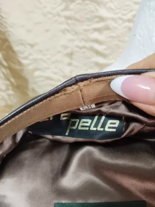 Coppola vintage in pelle marrone