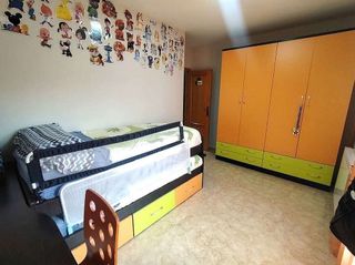 Casa adosada en venta en Valdepeñas