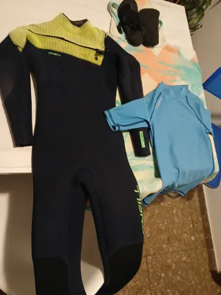 Neopreno Hyperfreak Niño 5/4+ T 10 Más Regalo