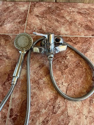 Conjunto baño: lavabo, bidé, inodoro, armario