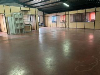 Nave industrial en venta en Norte en Leganés