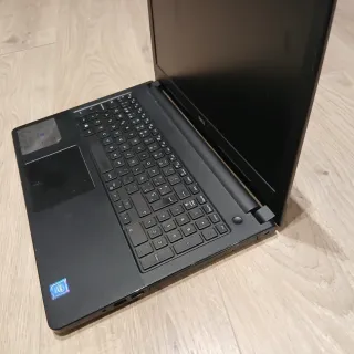 Portátil DELL Vostro 3558 Negro **** REBAJADO ***