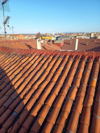 Edificio en venta en La Vega - Oteruelo en León