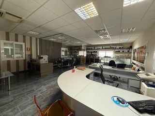 Nave industrial en venta en Partides de Lleida en Lleida