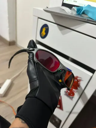 Gafas Juliet Grises Rojas