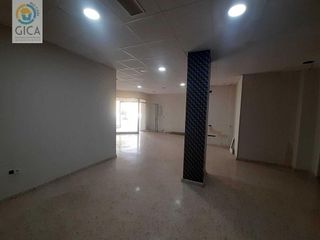 Local comercial en venta en Bajadilla - Fuente Nueva en Algeciras