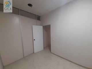 Local comercial en venta en Bajadilla - Fuente Nueva en Algeciras