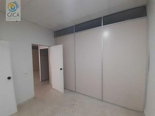 Local comercial en venta en Bajadilla - Fuente Nueva en Algeciras