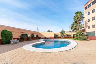 Piso en venta en Las Salinas en Roquetas de Mar