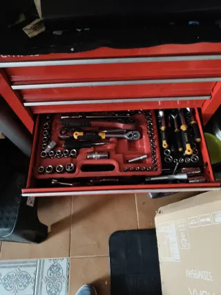 Cajón de herramientas rojo TC-TW 100