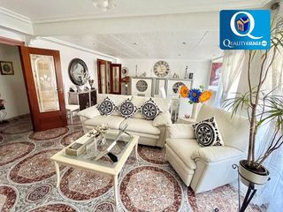 Piso en venta en Florida Alta en Alicante