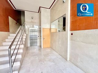 Piso en venta en Florida Alta en Alicante