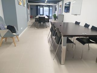 Local comercial en venta en Can Vidalet en Esplugues de Llobregat