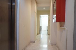 Oficina en venta en Porta en Barcelona