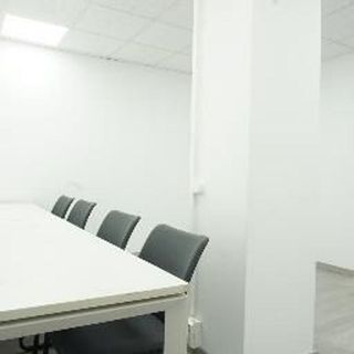 Oficina en venta en Porta en Barcelona