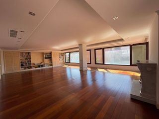 Dúplex en alquiler en Nueva España en Madrid