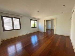 Dúplex en alquiler en Nueva España en Madrid