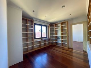 Dúplex en alquiler en Nueva España en Madrid