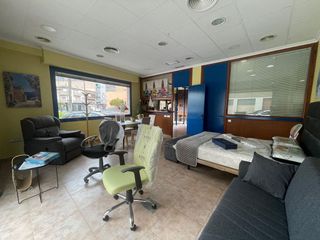 Local comercial en alquiler en Elda