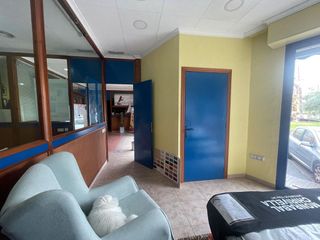 Local comercial en alquiler en Elda