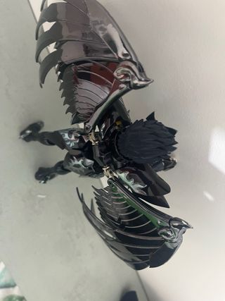 Myth Cloth figura con alas