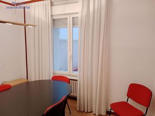 Oficina en alquiler en Casco Antiguo en Logroño