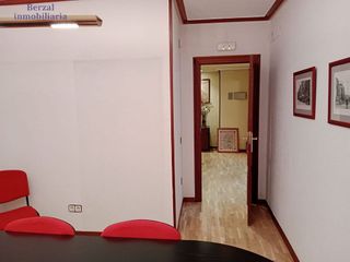 Oficina en alquiler en Casco Antiguo en Logroño
