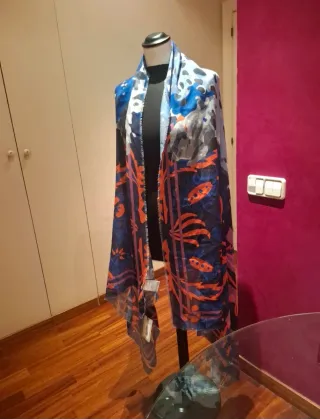 Fular Lola Casademunt a estrenar.