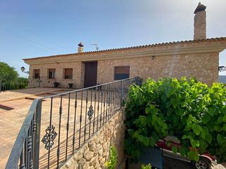 Chalet en venta en Villena