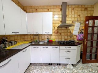 Chalet en venta en Linares