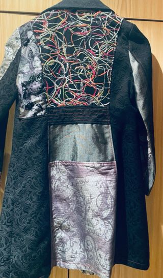Abrigo mujer patchwork estampado