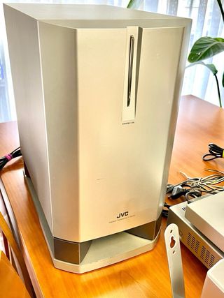 Sistema JVC 5.1 con DVD