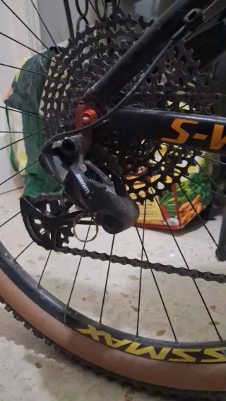 Bicicleta MTB 1x12 como nueva