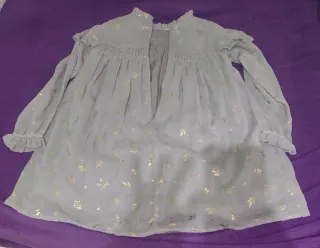 Vestido gris y dorado 4 años