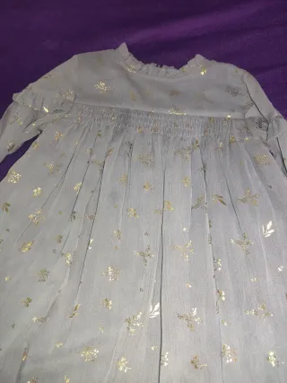Vestido gris y dorado 4 años