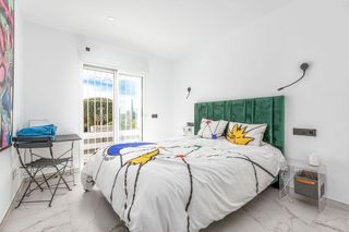 Piso en venta en Los Naranjos - Las Brisas en Marbella