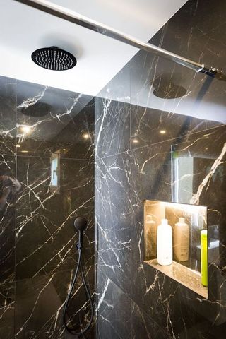 Piso en venta en Los Naranjos - Las Brisas en Marbella