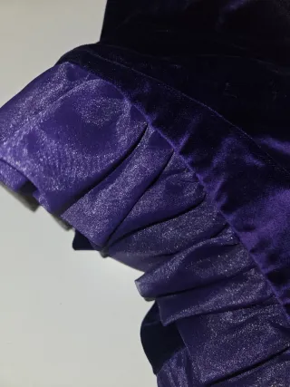 Chal terciopelo violeta morado con tul