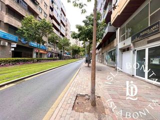 Local comercial en venta en Duggi - Rambla - Los Hoteles en Santa Cruz de Tenerife