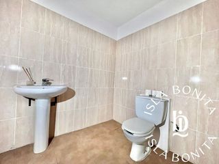 Local comercial en venta en Duggi - Rambla - Los Hoteles en Santa Cruz de Tenerife