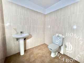 Local comercial en venta en Duggi - Rambla - Los Hoteles en Santa Cruz de Tenerife