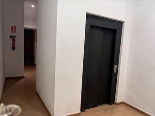 Garaje en venta en Petrer