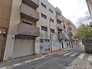Local comercial en venta en Pabellón - Estación - El Corte Inglés en Ejido (El)
