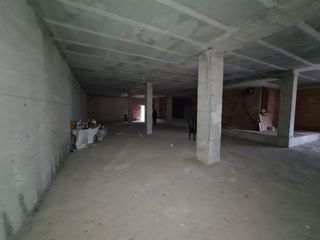 Local comercial en venta en Quesada