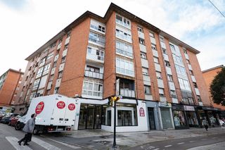 Local comercial en venta en Pumarín en Gijón